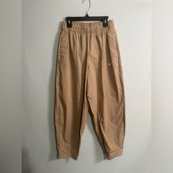 Nike women track pants, beige - Picture 2 of 5